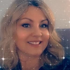 Meet your Posher, Laurie